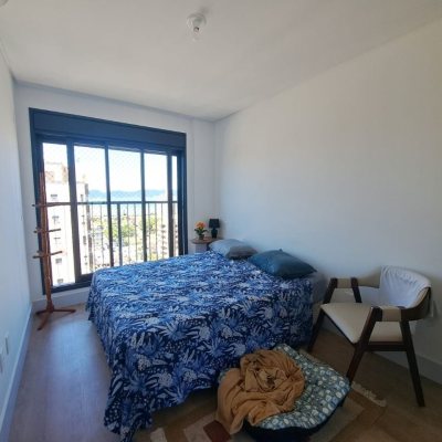 Apartamentos com 79m², 2 quartos, 2 suítes, 1 garagem, no bairro Estreito em Florianópolis