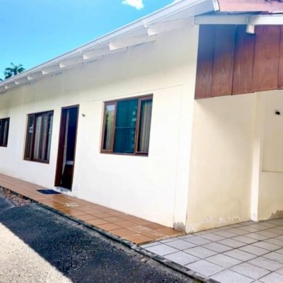 Casa Residencial com 131m², 3 quartos, 2 garagens, no bairro Salto Weissbach em Blumenau