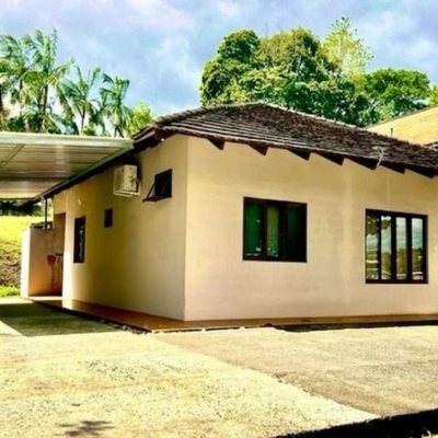 Casa Residencial com 131m², 3 quartos, 2 garagens, no bairro Salto Weissbach em Blumenau
