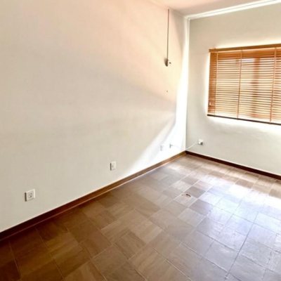 Casa Residencial com 131m², 3 quartos, 2 garagens, no bairro Salto Weissbach em Blumenau