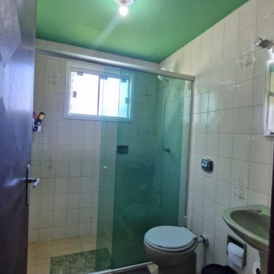 Casa Residencial com 235m², 4 quartos, 2 suítes, 1 garagem, no bairro Ingleses em Florianópolis