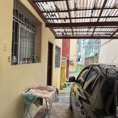 Casa em Condomínio com 119m², 4 quartos, 1 suíte, 2 garagens, no bairro Centro em Florianópolis