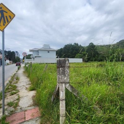 Terreno Comercial/Residencial com 1735m², no bairro Areias em São José