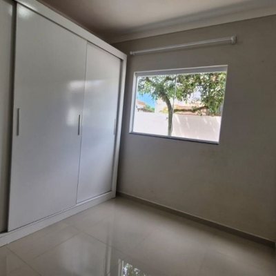 Casa Residencial com 80m², 2 quartos, 1 suíte, 1 garagem, no bairro São João Do Rio Vermelho em Florianópolis