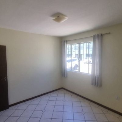 Apartamentos com 67m², 3 quartos, 1 garagem, no bairro Trindade em Florianópolis