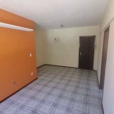 Apartamentos com 67m², 3 quartos, 1 garagem, no bairro Trindade em Florianópolis