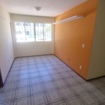 Apartamentos com 67m², 3 quartos, 1 garagem, no bairro Trindade em Florianópolis