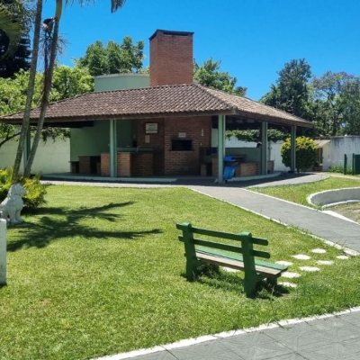 Apartamentos com 67m², 3 quartos, 1 garagem, no bairro Trindade em Florianópolis