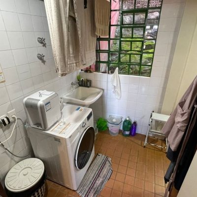 Casa Residencial com 204m², 4 quartos, 1 suíte, 2 garagens, no bairro Agronômica em Florianópolis