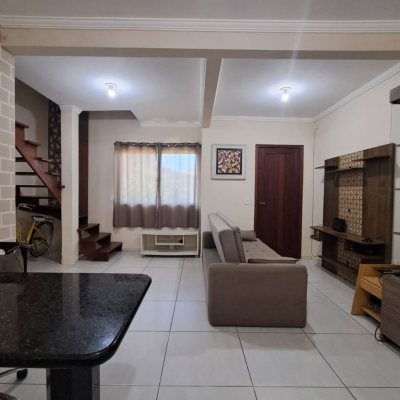 Casa Residencial com 100m², 2 quartos, 1 garagem, no bairro Ingleses do Rio Vermelho em Florianópolis