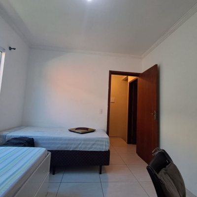 Casa Residencial com 100m², 2 quartos, 1 garagem, no bairro Ingleses do Rio Vermelho em Florianópolis