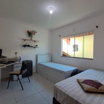 Casa Residencial com 100m², 2 quartos, 1 garagem, no bairro Ingleses do Rio Vermelho em Florianópolis