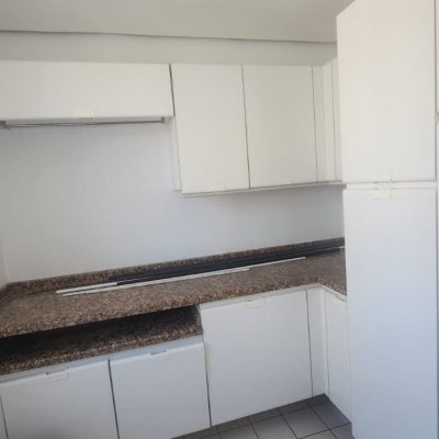 Apartamentos com 95m², 3 quartos, 1 suíte, 1 garagem, no bairro Centro em Florianópolis