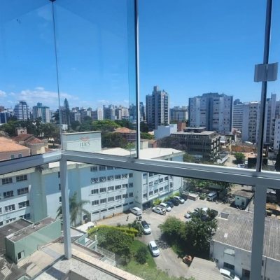 Apartamentos com 95m², 3 quartos, 1 suíte, 1 garagem, no bairro Centro em Florianópolis