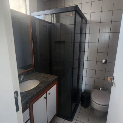Apartamentos com 95m², 3 quartos, 1 suíte, 1 garagem, no bairro Centro em Florianópolis