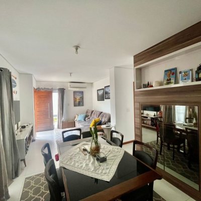 Casa Residencial com 121m², 3 quartos, 1 suíte, 2 garagens, no bairro Campeche em Florianópolis