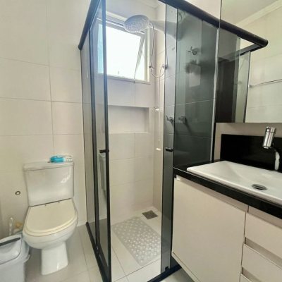 Casa Residencial com 121m², 3 quartos, 1 suíte, 2 garagens, no bairro Campeche em Florianópolis