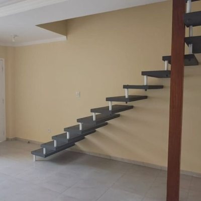 Sobrado Residencial com 80m², 2 quartos, 2 suítes, 1 garagem, no bairro Ingleses do Rio Vermelho em Florianópolis