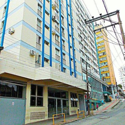 Apartamentos com 58m², 2 quartos, no bairro Centro em Florianópolis