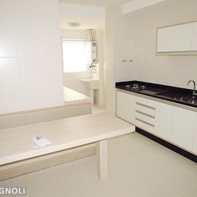 Apartamentos com 112m², 3 quartos, 1 suíte, 2 garagens, no bairro Serraria em São José