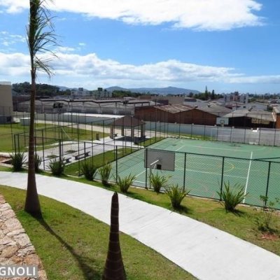 Apartamentos com 112m², 3 quartos, 1 suíte, 2 garagens, no bairro Serraria em São José