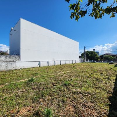 Terreno Comercial/Residencial com 988m², no bairro Jardim Eldorado em Palhoça