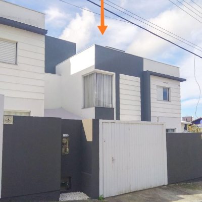 Casa Residencial com 96m², 2 quartos, 2 garagens, no bairro Rio Tavares em Florianópolis