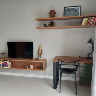 Studio Residencial com 37m², 1 quarto, 1 garagem, no bairro Coqueiros em Florianópolis