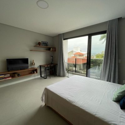 Studio Residencial com 37m², 1 quarto, 1 garagem, no bairro Coqueiros em Florianópolis