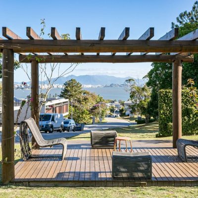 Terrenos Residenciais com 761m², no bairro Cacupé em Florianópolis