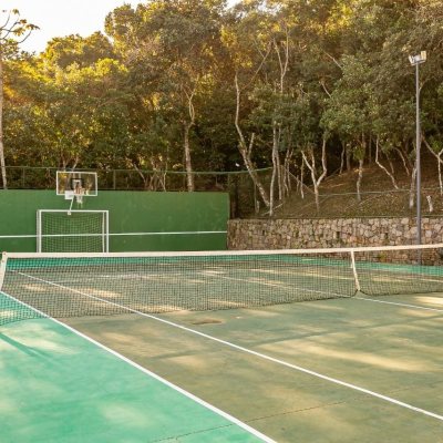 Terrenos Residenciais com 761m², no bairro Cacupé em Florianópolis