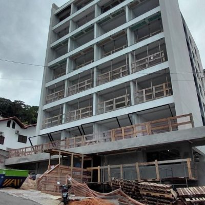 Studio Residencial com 30m², 1 quarto, 1 garagem, no bairro Centro em Florianópolis