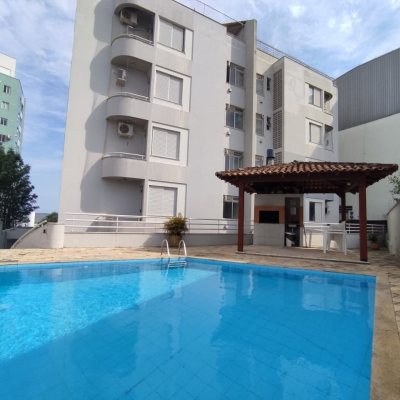 Apartamentos com 104m², 3 quartos, 1 suíte, 1 garagem, no bairro Coqueiros em Florianópolis