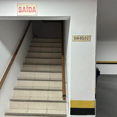 Garagem Comercial com 12m², no bairro Centro em Florianópolis