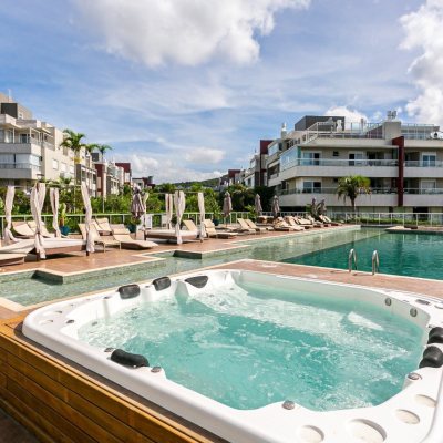 Apartamentos com 54m², 1 quarto, 1 garagem, no bairro Campeche em Florianópolis