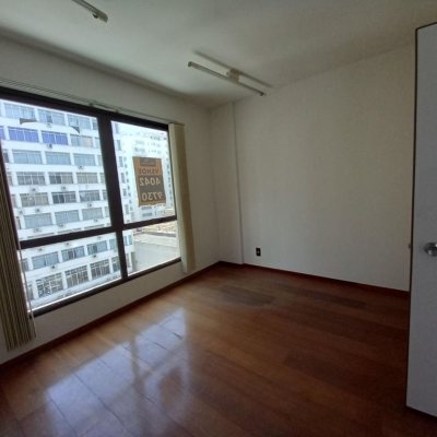 Sala com 22m², no bairro Centro em Florianópolis