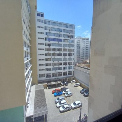 Sala com 22m², no bairro Centro em Florianópolis