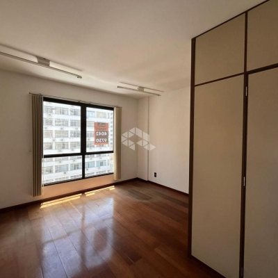 Sala com 22m², no bairro Centro em Florianópolis