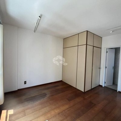 Sala com 22m², no bairro Centro em Florianópolis