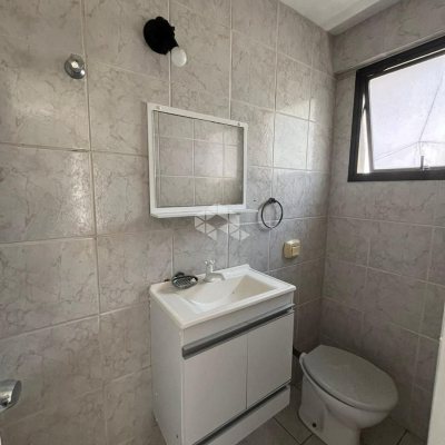 Sala com 22m², no bairro Centro em Florianópolis