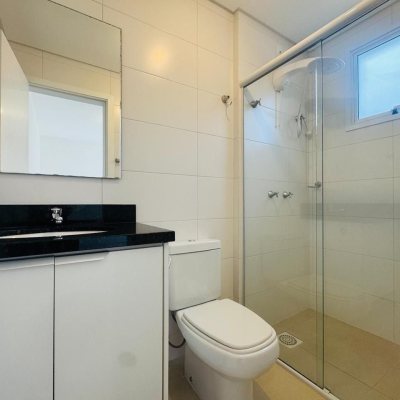 Apartamentos com 67m², 2 quartos, 1 suíte, 1 garagem, no bairro Centro em Florianópolis