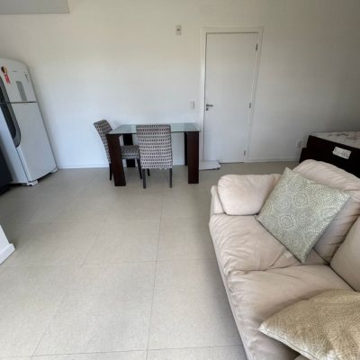 Studio Residencial com 32m², 1 quarto, 1 suíte, 1 garagem, no bairro Trindade em Florianópolis