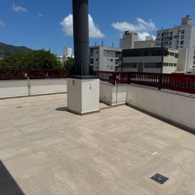 Studio Residencial com 32m², 1 quarto, 1 suíte, 1 garagem, no bairro Trindade em Florianópolis