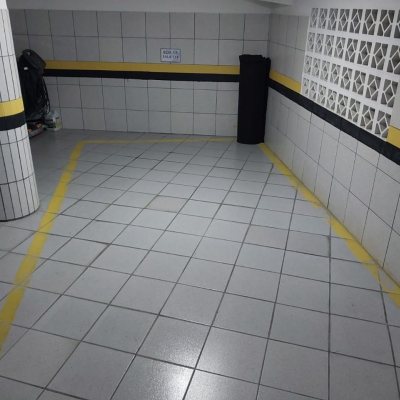 Sala com 63m², 2 garagens, no bairro Centro em Florianópolis