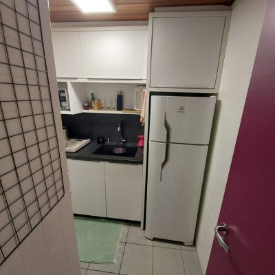 Sala com 63m², 2 garagens, no bairro Centro em Florianópolis