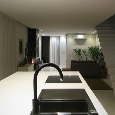 Casa Residencial com 439m², 5 quartos, 5 suítes, 6 garagens, no bairro Rio Tavares em Florianópolis