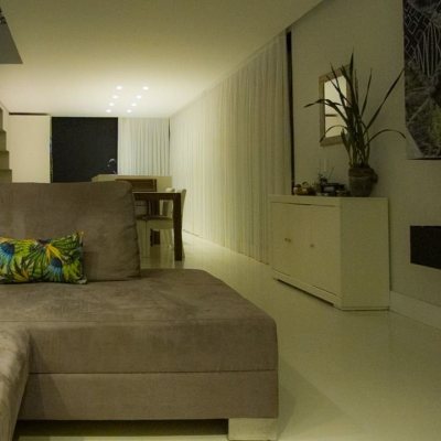 Casa Residencial com 439m², 5 quartos, 5 suítes, 6 garagens, no bairro Rio Tavares em Florianópolis