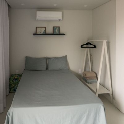Casa Residencial com 439m², 5 quartos, 5 suítes, 6 garagens, no bairro Rio Tavares em Florianópolis