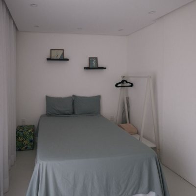 Casa Residencial com 439m², 5 quartos, 5 suítes, 6 garagens, no bairro Rio Tavares em Florianópolis