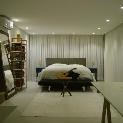 Casa Residencial com 439m², 5 quartos, 5 suítes, 6 garagens, no bairro Rio Tavares em Florianópolis